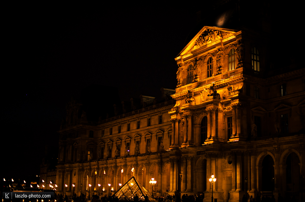 Ist doch recht groÃ, der Louvre.
